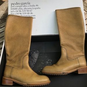 Pedro Garcia Olaya boots in Dune